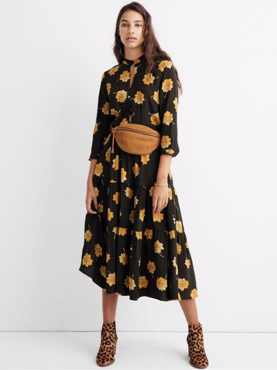 Madewell Dresses & Skirts - Madewell Button-Front Tier Dress in Fall
Flowers